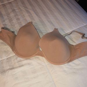 Victoria’s Secret nude bra